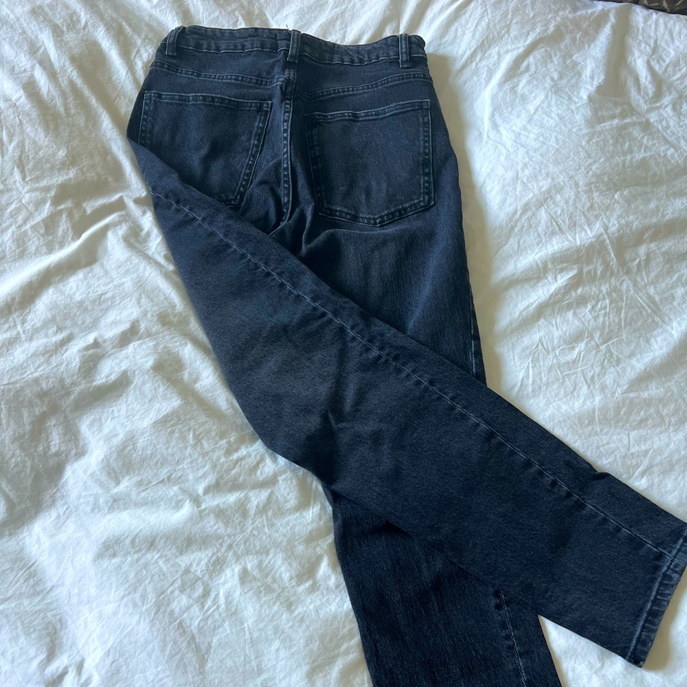 Zara Straight Leg Black Denim Jeans (Size 4)